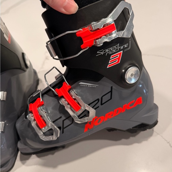 Nordica Junior Ski Boots in Black, Gray & Red (20.5) - Picture 3 of 3